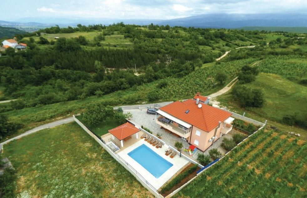 Villa Duje Trilj Exterior photo